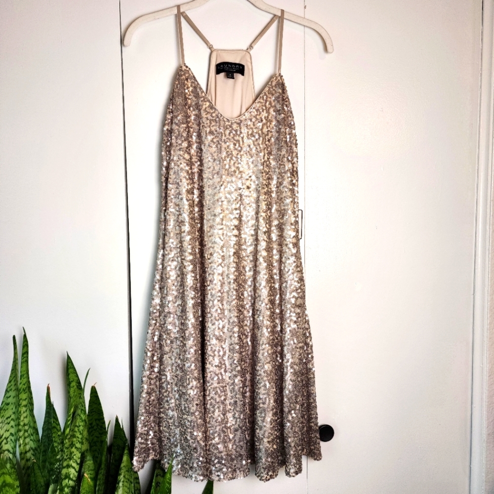 Laundry By Shelli Segal Sequin Dress Size 4 NWT